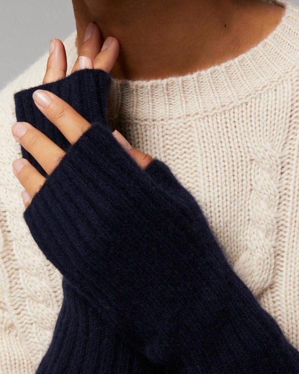 Newdesi.shop8325298f19 2