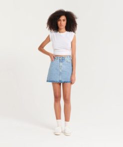 Newdesi.shopc52ae748d1 2